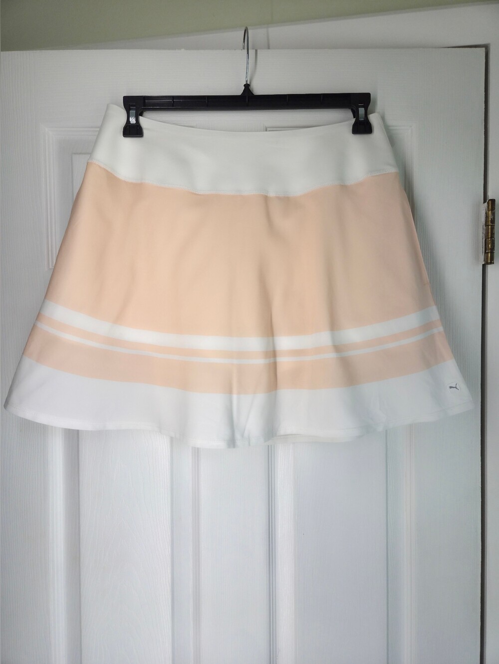 Puma ✨️ Women's White and Light Peach A-Line Skort Size L